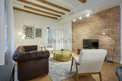 Wohnung 83 m² in Barcelona (3/26)