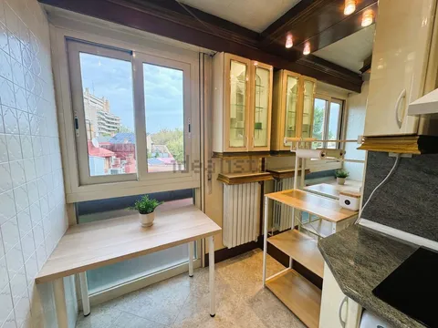 Flat 93 m² in Zaragoza