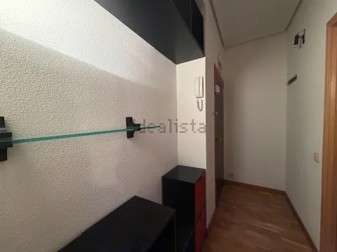 Flat 92 m² in Madrid (3/8)