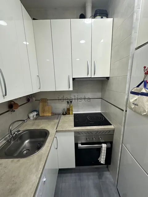 Room for rent, Madrid