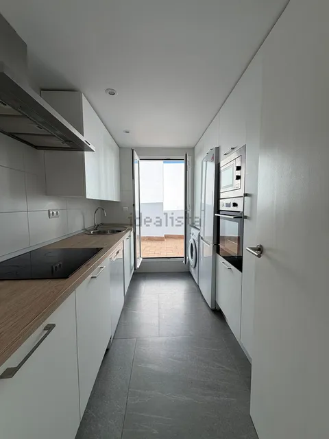 Квартира 70 м² в Севилье (2/21)