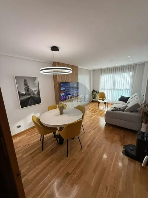 Wohnung 125 m² in Valencia