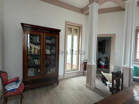 Apartamento 220 m² em Madrid (4/7)