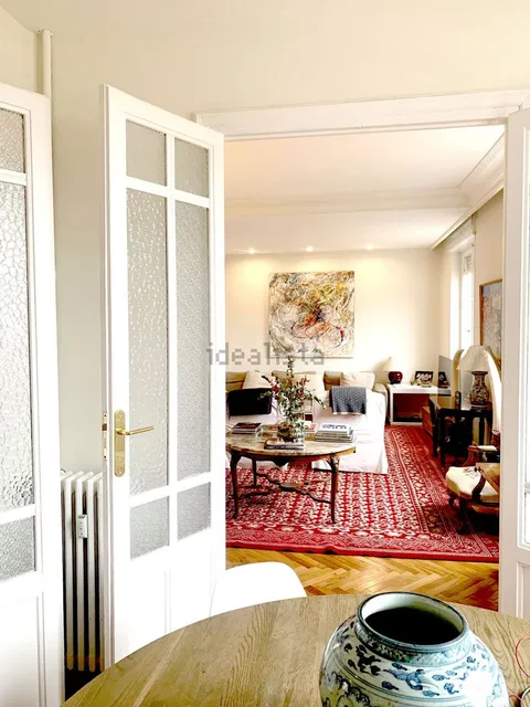 Wohnung 211 m² in Madrid