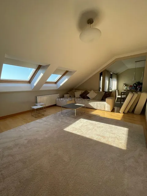 Pis de 105 m² a Poio
