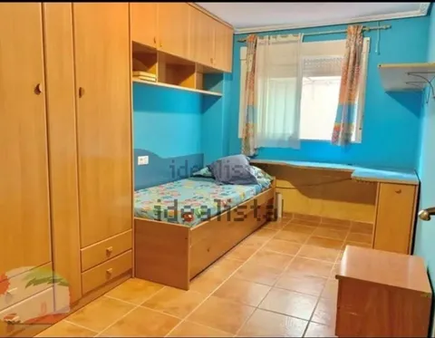 Quarto para alugar, Sagunt / Sagunto