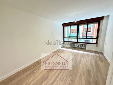 Pis de 49 m² a Oviedo