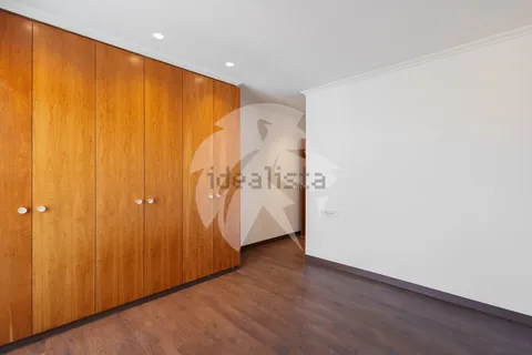 Haus 197 m² in Valencia