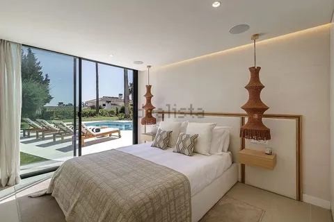 Haus 400 m² in Marbella