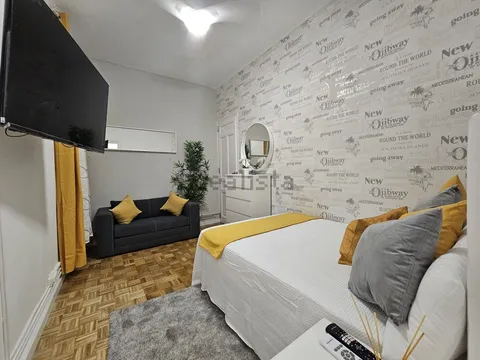 Habitació de lloguer, Madrid (2/5)