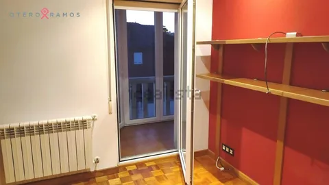 Casa de 295 m² a Teo