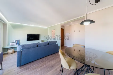 Wohnung 78 m² in Valencia