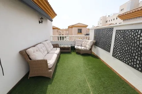 Casa de 110 m² a Oriola