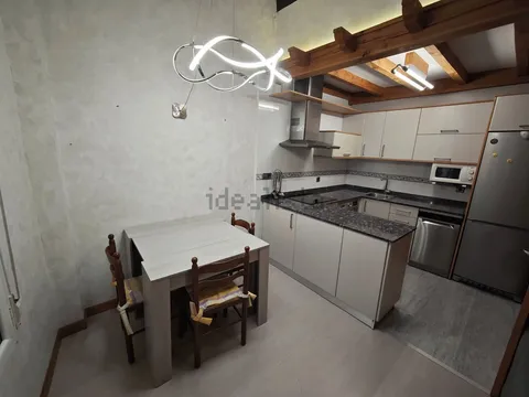 Pis de 74 m² a Estella-Lizarra (4/9)