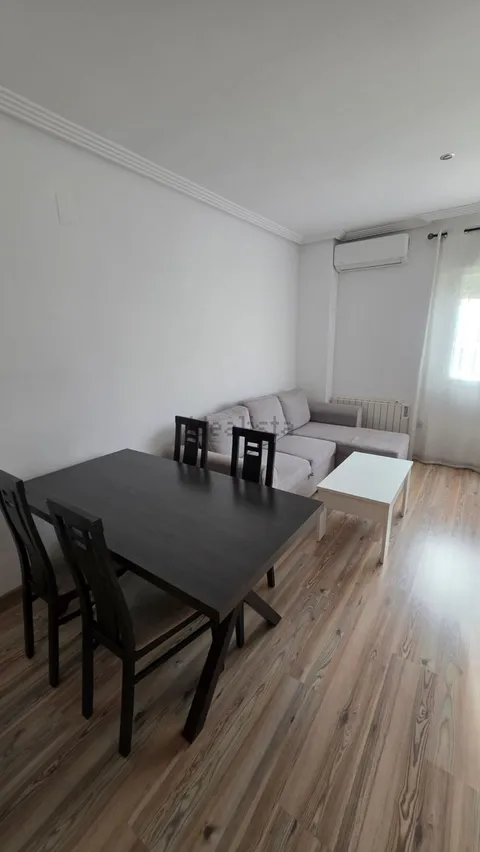 Piso de 104 m² en La Carolina (4/15)