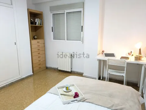 Habitación en alquiler, Sevilla (3/10)