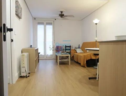 Piso de 90 m² en San Sebastián