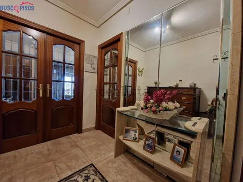 Pis de 100 m² a Còrdova (3/12)
