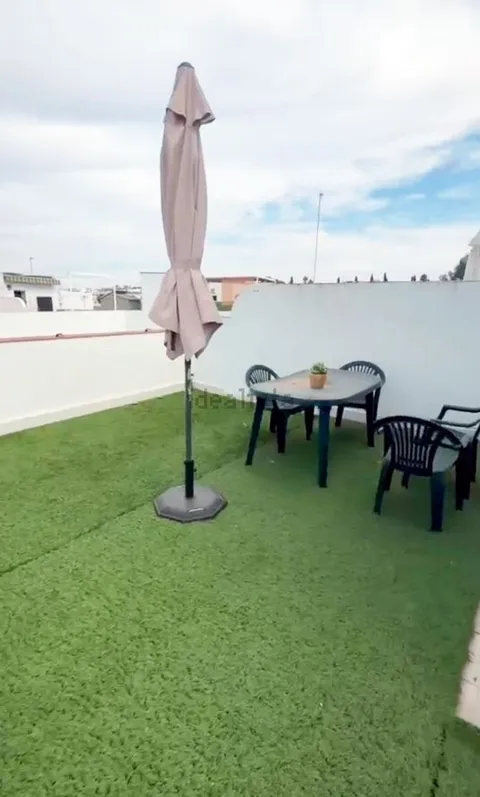 Apartamento 74 m² em Sanlúcar la Mayor