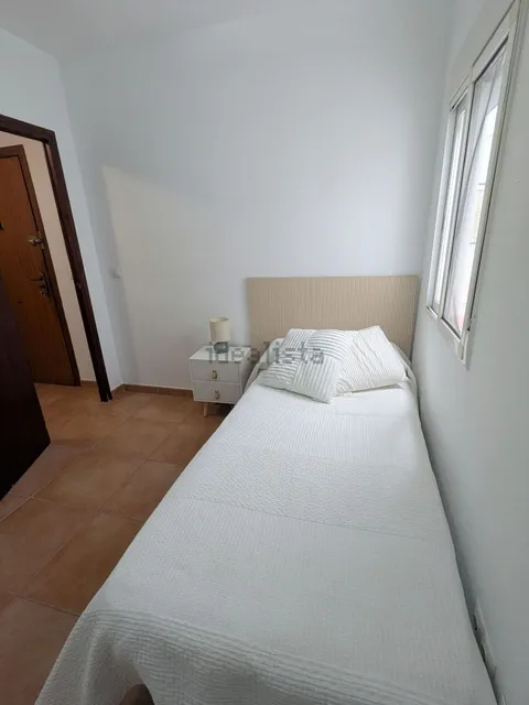 Habitació de lloguer, València (3/21)