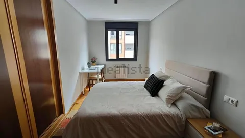 Quarto para alugar, Oviedo