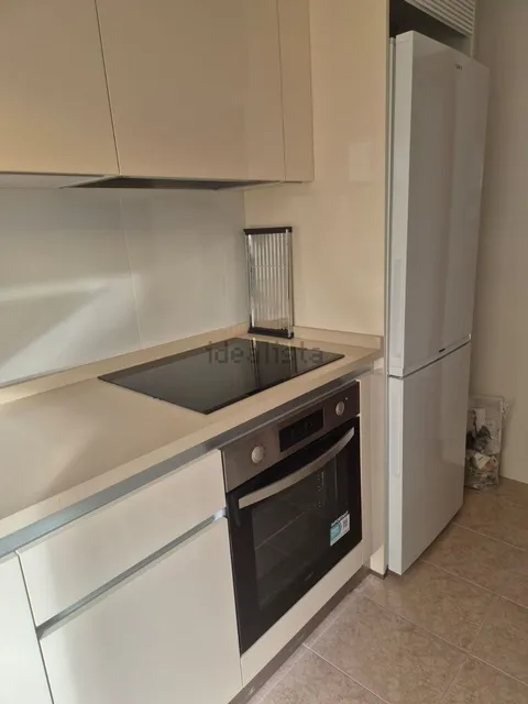 Habitación en alquiler, Zaragoza (4/6)