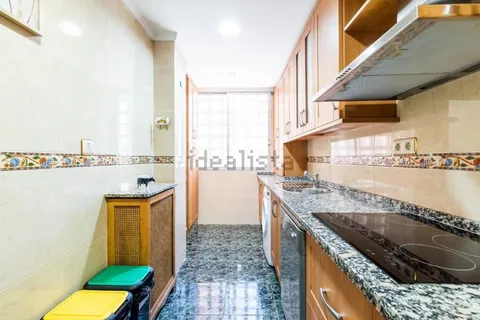 Pis de 100 m² a Granada