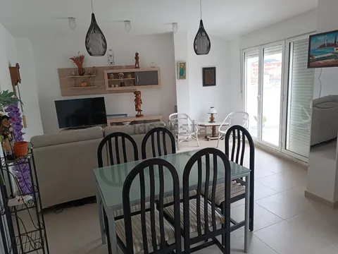 Flat 127 m² in Pego