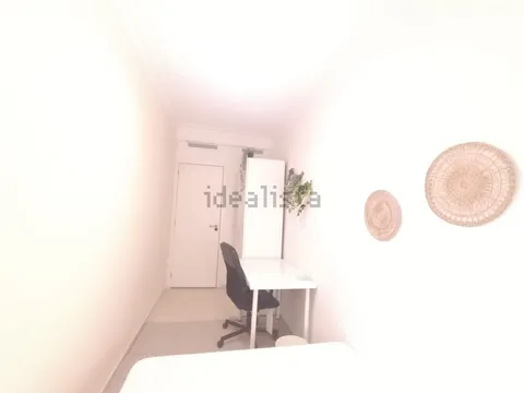 Quarto para alugar, Sevilla