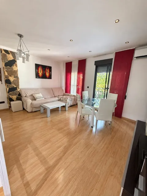 Квартира 85 м² у Albalat de la Ribera