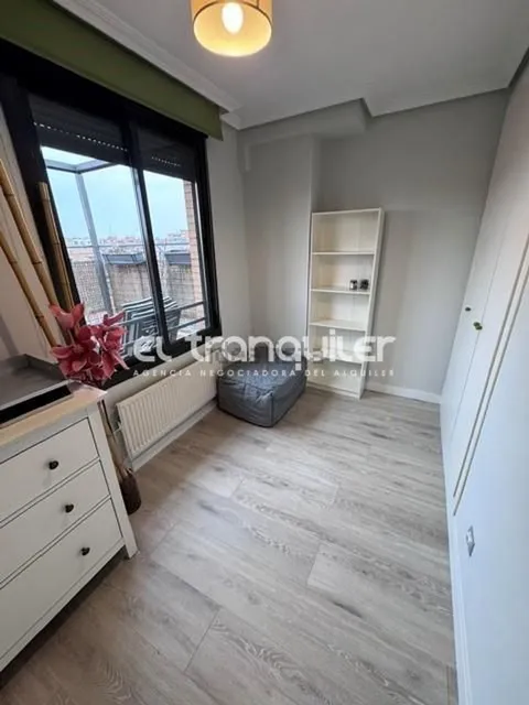 Wohnung 107 m² in Madrid