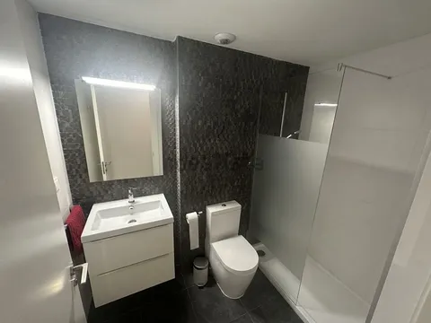 Chambre à louer, Montcada i Reixac