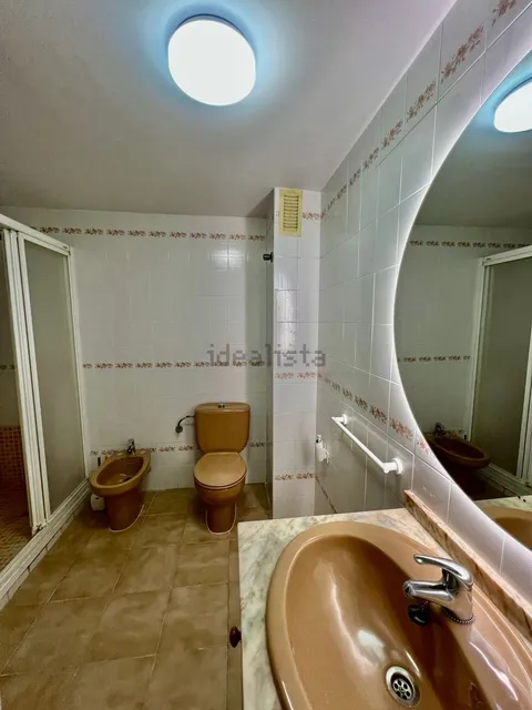 Wohnung 102 m² in Valencia