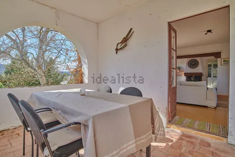 Habitació de lloguer, Tona