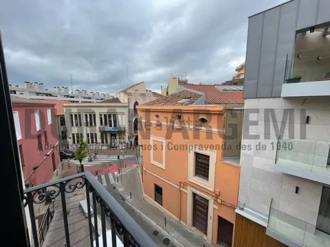 Pis de 56 m² a Terrassa
