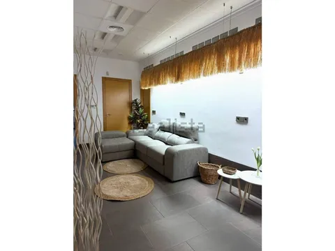 Pis de 80 m² a Ador