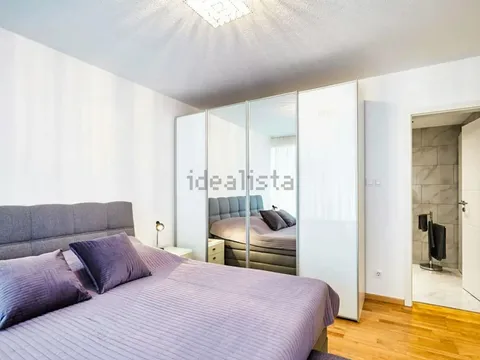 Piso de 80 m² en Badalona