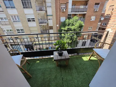 Appartement 90 m² à Madrid