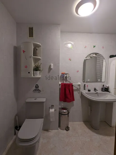Habitació de lloguer, Montsó