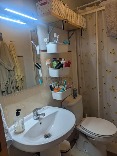 Room for rent, Madrid