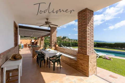 House 250 m² in Molvízar