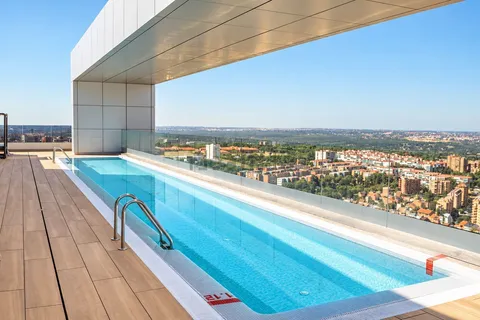 Wohnung 174 m² in Madrid