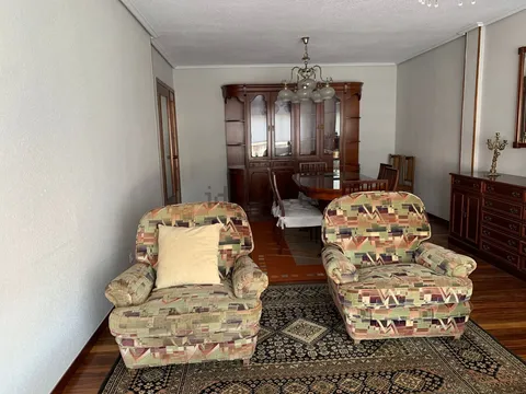Pis de 150 m² a Laredo