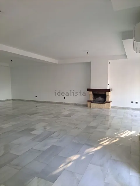 Casa de 182 m² a Tomares