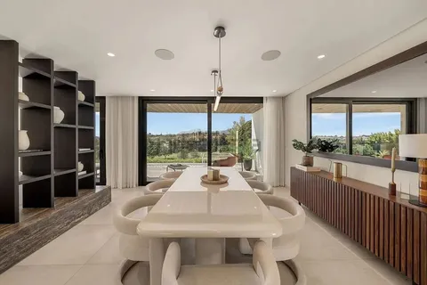 Haus 443 m² in Marbella