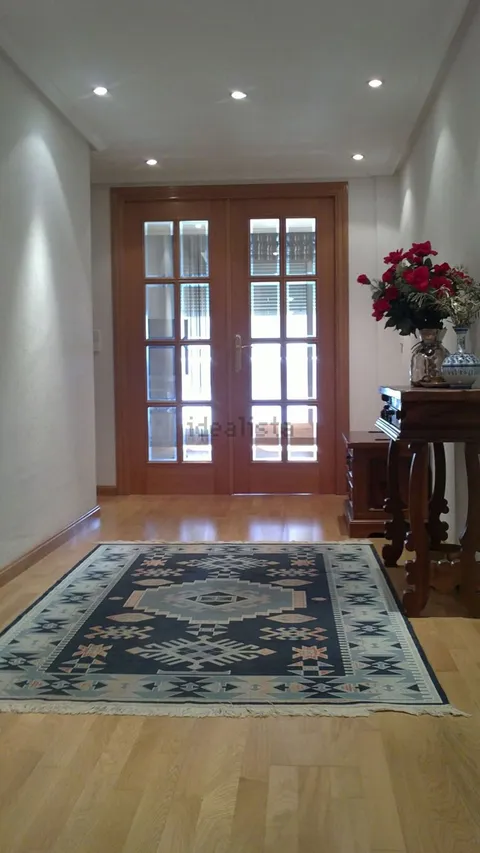 Wohnung 135 m² in Saragossa (2/21)