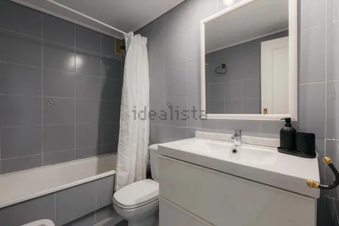 Habitació de lloguer, Torís