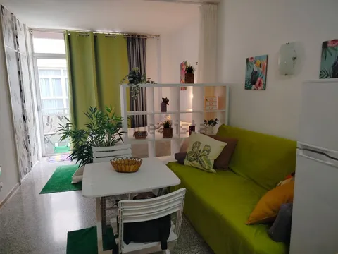 Pis de 32 m² a Las Palmas de Gran Canaria (2/10)