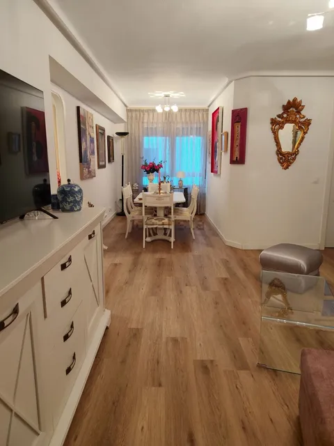 Pis de 84 m² a Oviedo