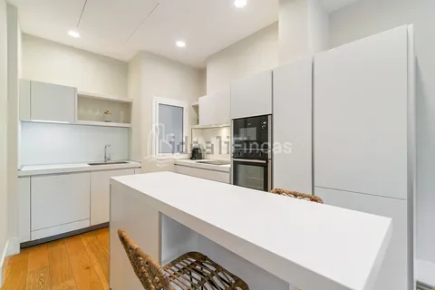 Wohnung 300 m² in Barcelona